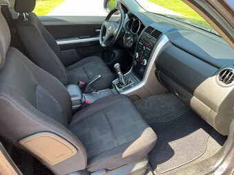 Suzuki Grand Vitara 2.4i Tažné Uzávěrka Výhřev sedadel - 18