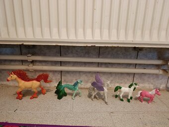 Schleich výprodej -30% 1/3 - 18