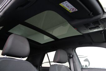 VW T-Roc SPORT 1.5TSI 110kW DSG,ACC,LED,Virtuál,2021,Záruka - 18