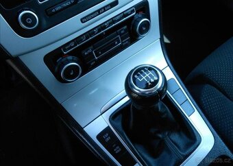 Volkswagen Passat 1,8 TSi Combi B6 Serviska benzín - 18
