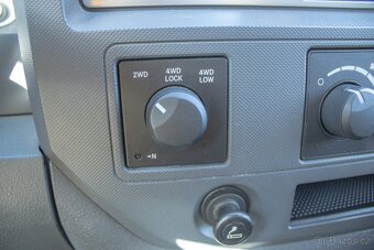 Dodge RAM 2500 - 18