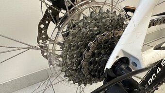 Horské kolo Cannondale, rám М, pro jezdce od 160 cm. - 18