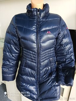 Bunda - kabát zn."MOUNTAIN EQUIPMENT" vel."M" - 18