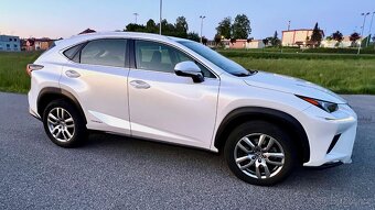 Lexus NX300h Hybrid m.2021 Perleť Navi Kamera Automat - 18