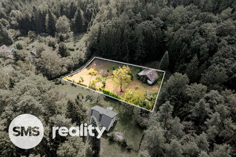 Soukromí u lesa, projekt v ceně – pozemek 1 600 m² v Hrusicí - 18