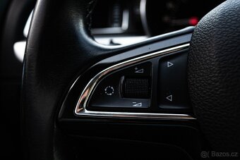 Škoda Superb Combi 2.0 TDI CR 170k Elegance DSG - 18