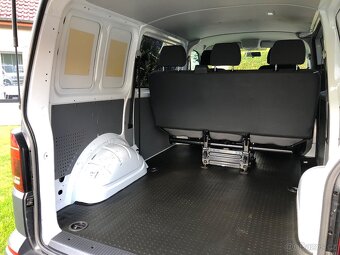 VW Transporter T6.1 4x4 Špéra DSG 5 míst Barva Wais Multivan - 18