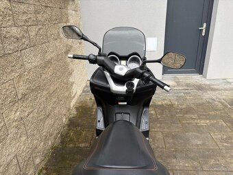 Yamaha x Max 125 2011 - 18