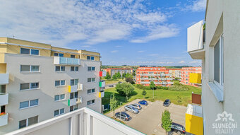 Pronájem bytu 3+kk s vyhrazeným parkovacím stáním, 85 m², Uh - 18