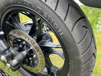 Prodám MOTO GUZZI V7 II STONE - 18