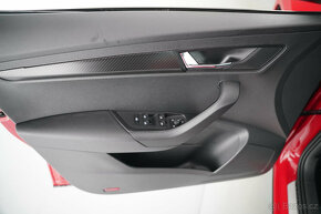 Škoda Karoq Sportline 2.0 TDi 4x2 -navi,LED,temp,vyh.s,150PS - 18