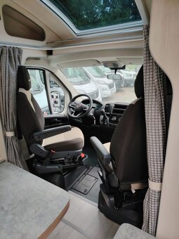 Obytný vůz Aero 650 CPH pro handicapované, Across Car - 18