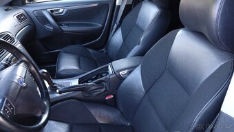 Volvo V70 2.5T AWD - 18