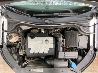 VW Tiguan 2.0 TDi DSG 4x4, Servis, Senzory - 18