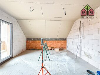 RD ve výstavbě, obytná plocha 346 m2, zahrada 853 m2, dvouga - 18