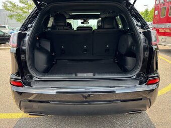 2021 Jeep Cherokee High Altitude 4WD 2.0 - 18