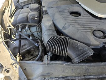 Mercedes-Benz SL 600, V12, částečně rozkraden - 18