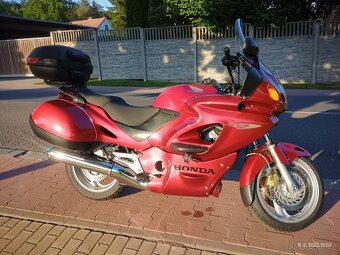 Honda deauville 650 NTV - 18