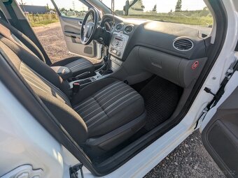 Ford Focus combi 1.6 74kw - 18
