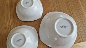 Set talířů porcelán 21 kusů - 18