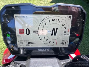 Ducati Streetfighter V4S - 18