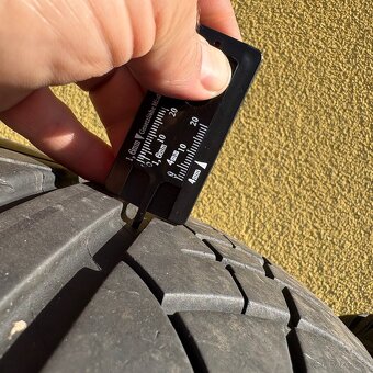 ▶️ ORIGINÁL KOLA LAND ROVER s PNEU Michelin 255/50 R20 109Y - 18