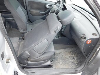 Opel Combo 1.6i,,výkon 74 Kw,5 mist,KLIMA,,TAŽNÉ zařízení - 18