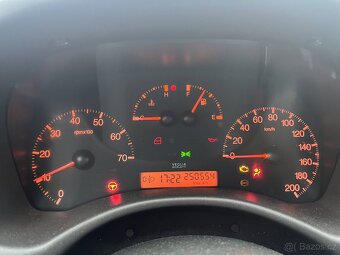 Fiat Punto 1.2 16V dobrý motorický stav - 18