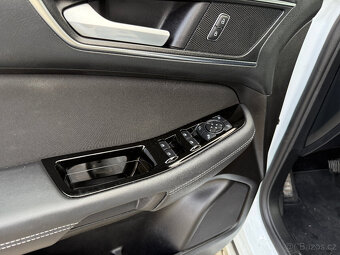 Ford S-MAX 2.0 TDCI ECOBLUE TITANIUM Automat odpočet DPH - 18