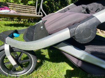 sourozenecký kočár Thule Urban Glide 2 double s korbičkou - 18