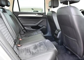 Volkswagen Passat 2,0TDi DSG ELEGANCE ČR - 18