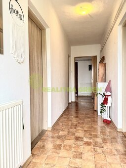 Prodej rodinného domu v obci Horní Lapač, okres Kroměříž, CP - 18