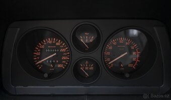 1990 Ferrari 348 TB - 18