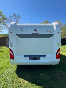 Karavan Hobby 545 KMF DE LUXE EDITION, 1.MAJITEL, SUPER STAV - 18