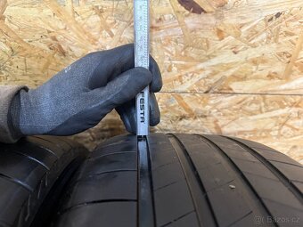 LETNÍ SADA VW ID.4/ŠKODA ENYAQ 235/55R19 1EA601027B 8Jx19H2 - 18