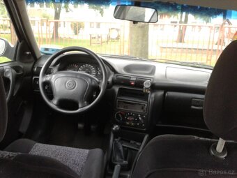 opel astra - 18