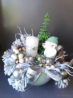 Adventní věnce a vánoční dekorace - 18