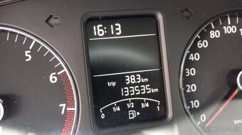 Volkswagen Polo 1.2i,44kw,5dveří,rv-2010. - 18