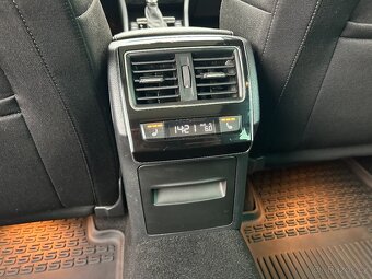 ŠKODA SUPERB III 2.0TDI 110KW DSG COMBI STYLE PLUS ČR DPH - 18