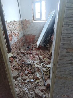 Rekonstrukce, Zednické práce, čištění fasád - 18