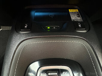 Toyota Corolla 2.0 Hybrid/1MAJ/Serv.Knih - 18