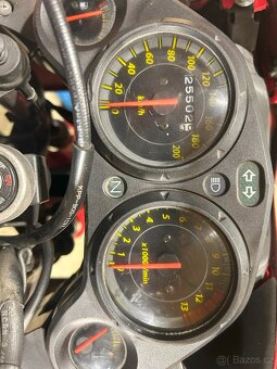 Honda CBR 125r - 18