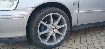 Honda Accord 2.0 - 18