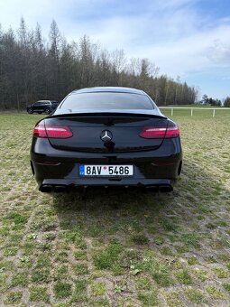 Mercedes-Benz E400 4MATIC - 18