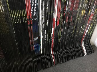 Kompozitová hokejka CCM, WARRIOR - 18