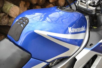 Kawasaki ZZR 600 - AKCE - 18