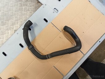 ŠKODA OCTAVIA 2. - 2.0TDi 125KW BMN - PŘÍSLUŠENSTVÍ MOTORU - 18