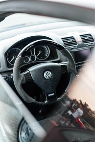 Golf 5 R32 - 18
