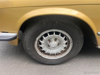MERCEDES BENZ W107 350SLC MANUÁL - 18