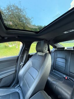 Jaguar R-Sport XF 3.0 Diesel Top Výbava, perfektní stav - 18